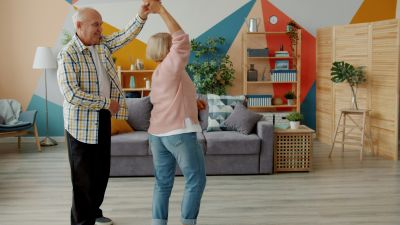 couple dancing